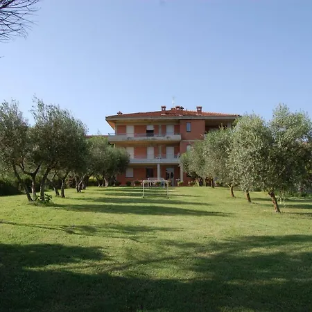 Tommaso 5 Apartment Tuoro sul Trasimeno