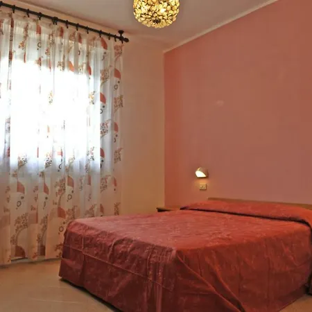 Tommaso 5 Apartment